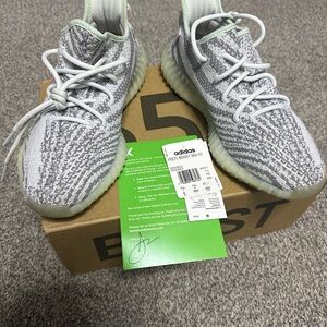Adidas Yeezy Boost 350 V2 Blue Tint